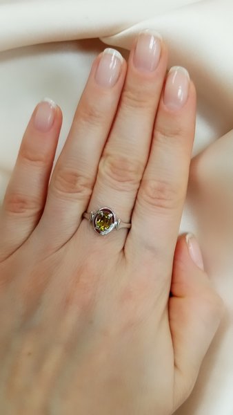 Купить Серебряное кольцо с султанитом выращенным Серебряное кольцо с султанитом выращенным
