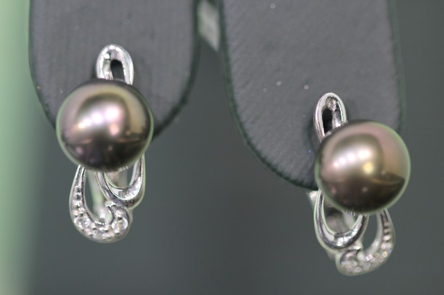 Серебряные серьги с жемчугом культивированным
