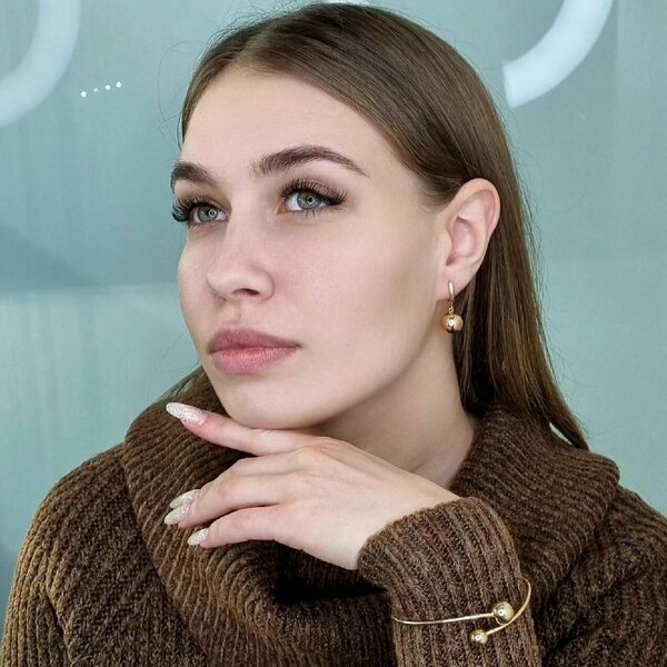 Купить Золотые серьги без вставок Золотые серьги без вставок