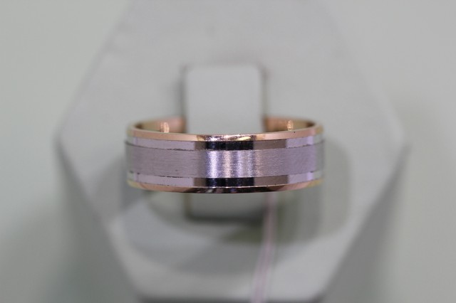 Купить изделие Золотое обручальное кольцо без вставок ЕМ-226 ...