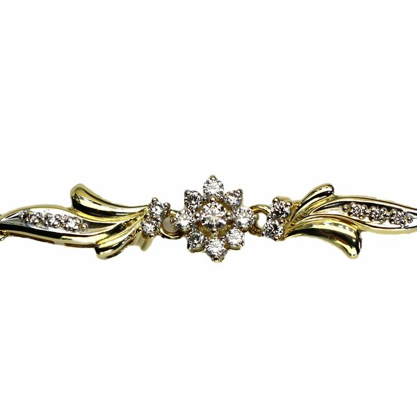 Золотой браслет с&nbsp;бриллиантом