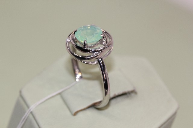 Серебряное кольцо с ониксом