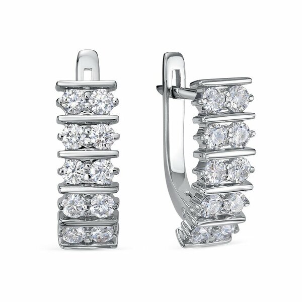 Золотые серьги с бриллиантом