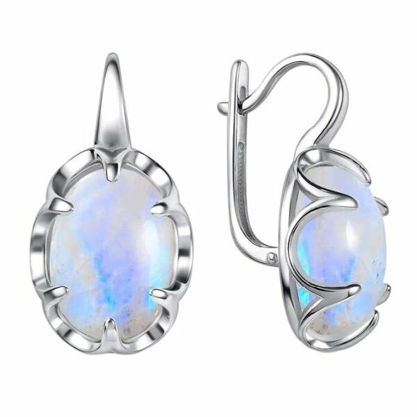 Серебряные серьги с&nbsp;лунным камнем