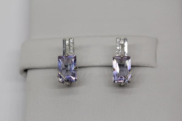 Серебряные серьги с фианитом