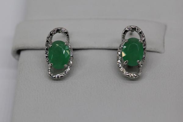 Серебряные серьги с фианитом