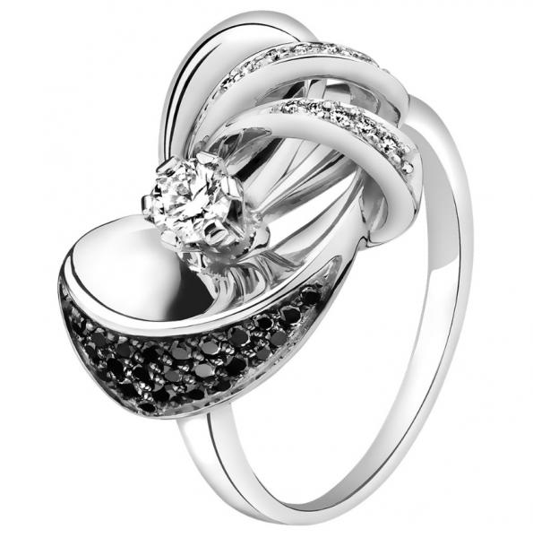 Золотое кольцо с бриллиантом и черным бриллиантом