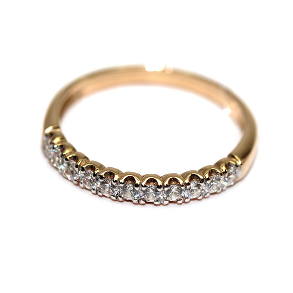 Золотое кольцо с кристаллом сваровски