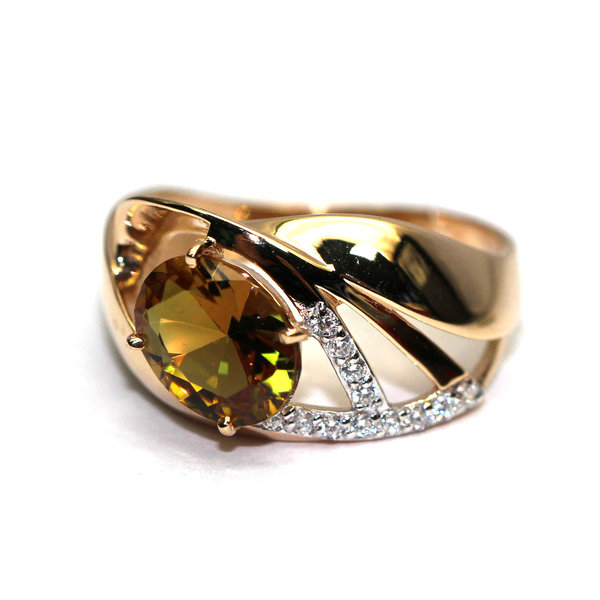 Золотое кольцо с султанитом выращенным
