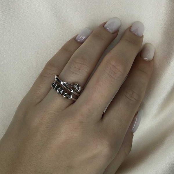 Серебряное кольцо без вставок