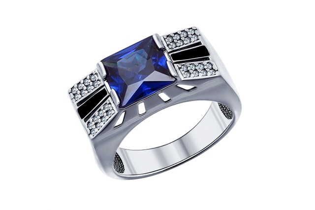 Серебряное кольцо с фианитом