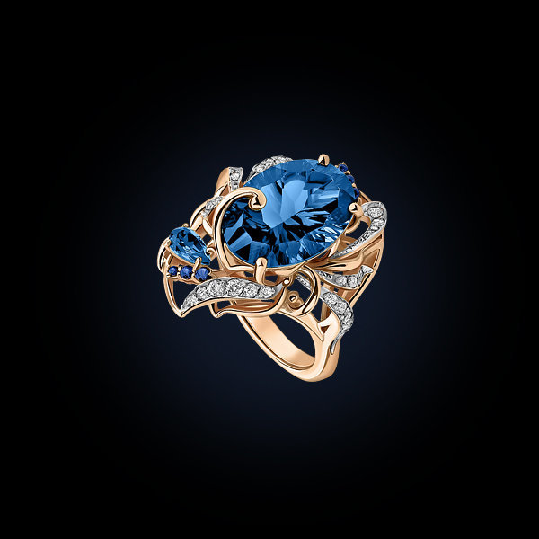 Золотое кольцо с топазом лондон, сапфиром и бриллиантом