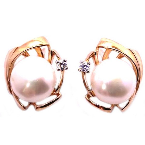 Серебряные серьги с&nbsp;жемчугом культивированным, фианитом и&nbsp;позолотой