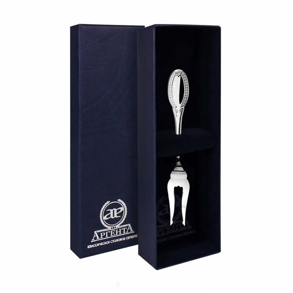 Серебряная вилка без вставок