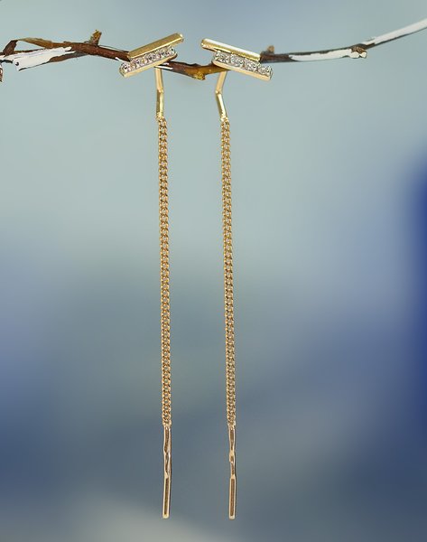 Золотые серьги-продевки с фианитом