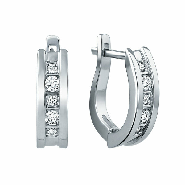 Золотые серьги с&nbsp;бриллиантом