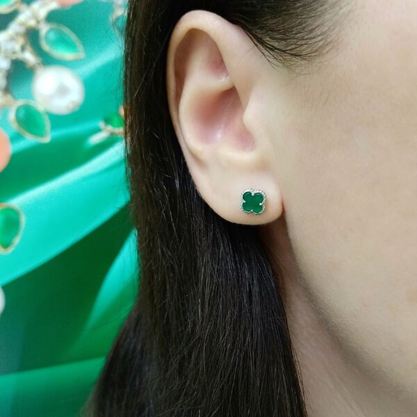 Серебряные серьги-пусеты с&nbsp;агатом