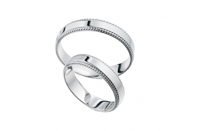 Золотое обручальное кольцо с&nbsp;безвставками