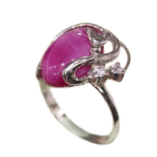 Серебряное кольцо с рубином выращенным