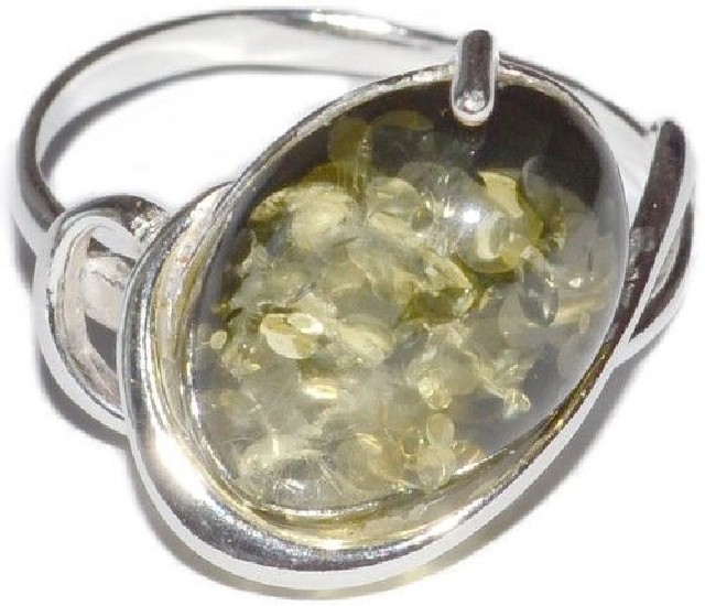 Серебряное кольцо с янтарём