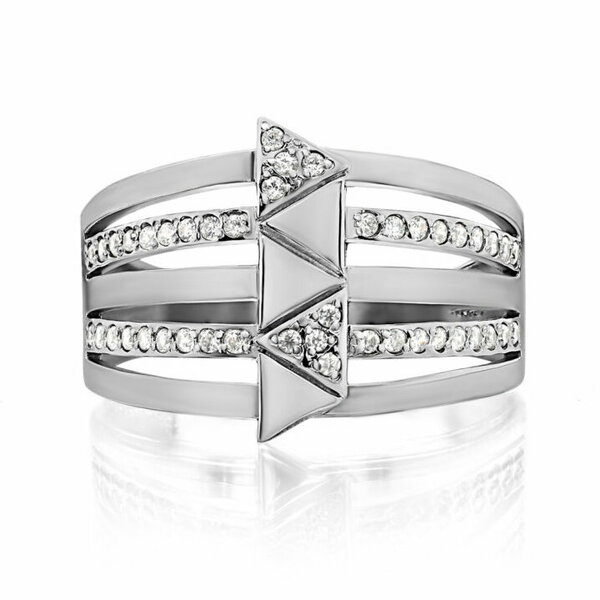 Серебряное кольцо