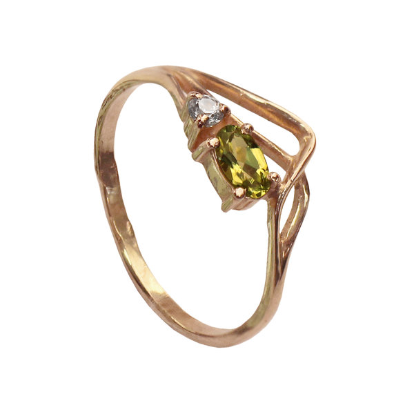 Золотое кольцо с хризолитом и фианитом